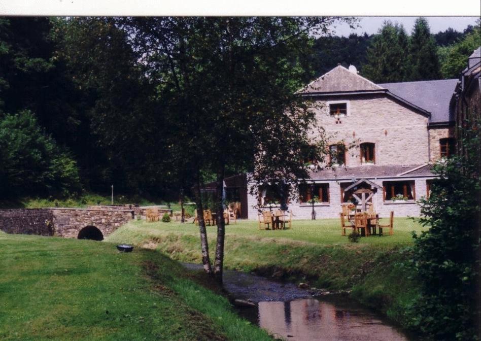 Hotel Le Moulin Simonis Laforêt Eksteriør bilde